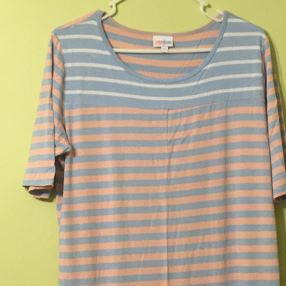 LuLaRoe Julia - Picture 2 of 2